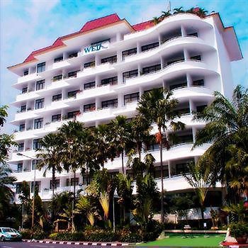 Weta International Hotel Surabaya Kültér fotó