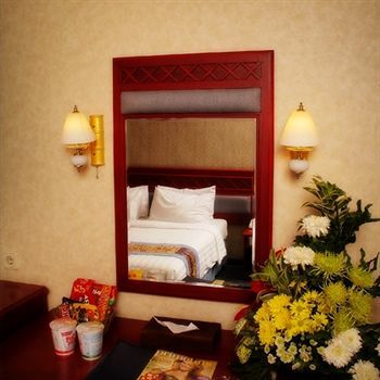 Weta International Hotel Surabaya Kültér fotó