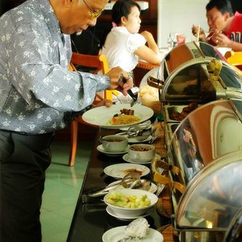Weta International Hotel Surabaya Kültér fotó