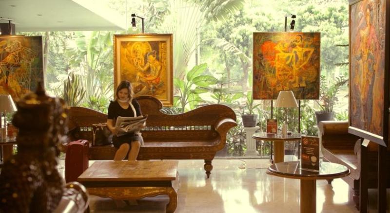 Weta International Hotel Surabaya Kültér fotó